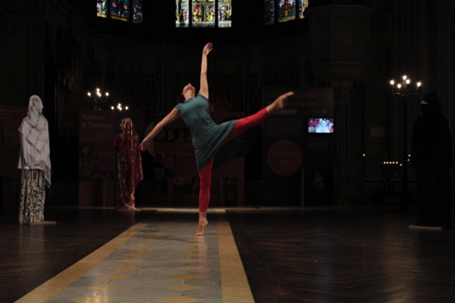 Ausstellung "Schleier & Entschleierung" 14.8.2015 Elisabethenkirche Basel.
Foto: Kris Markiewicz Ausstellung "Schleier & Entschleierung" 14.8.2015 Elisabethenkirche Basel.
Foto: Kris Markiewicz